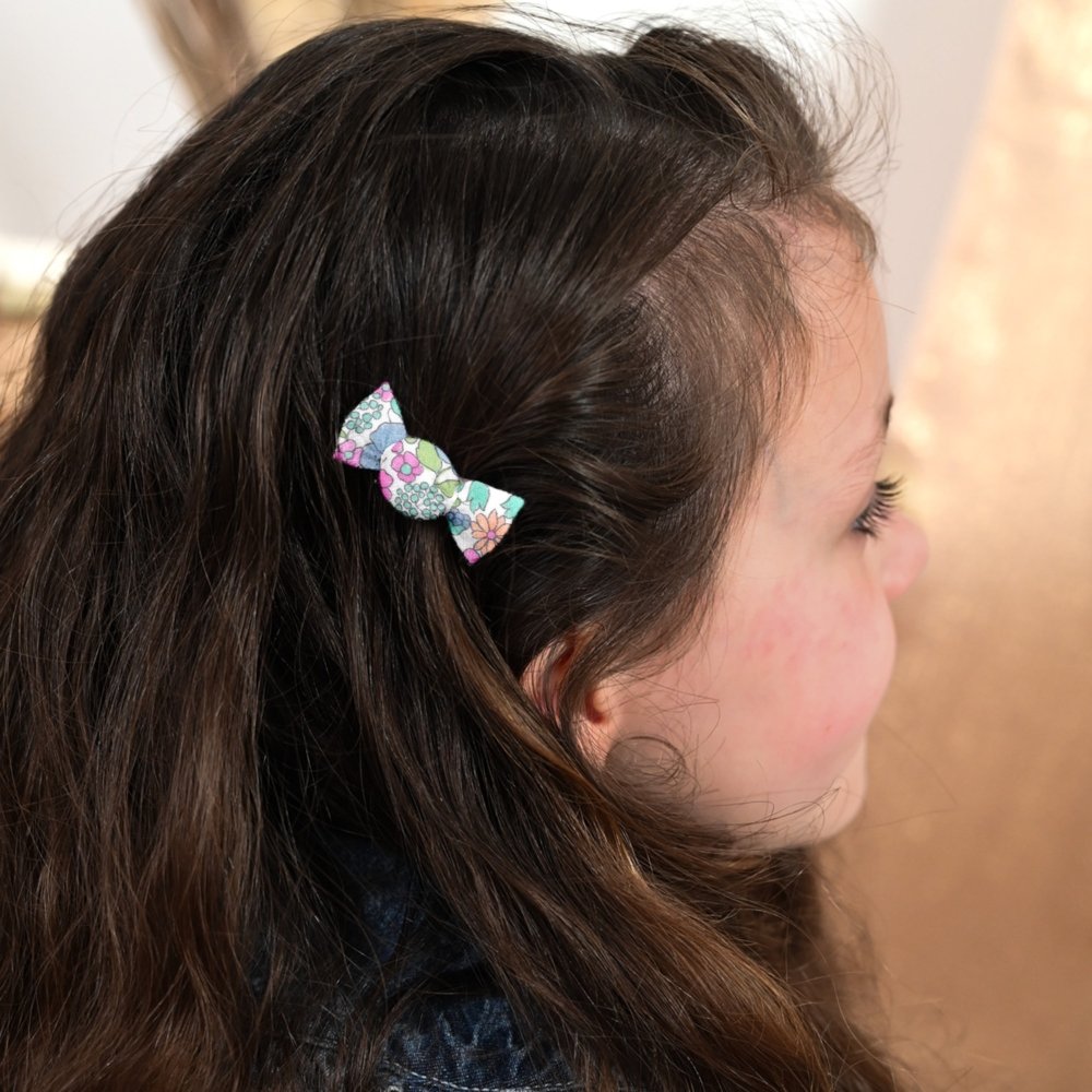 Petite barrette mini bonbon pastel fleuri