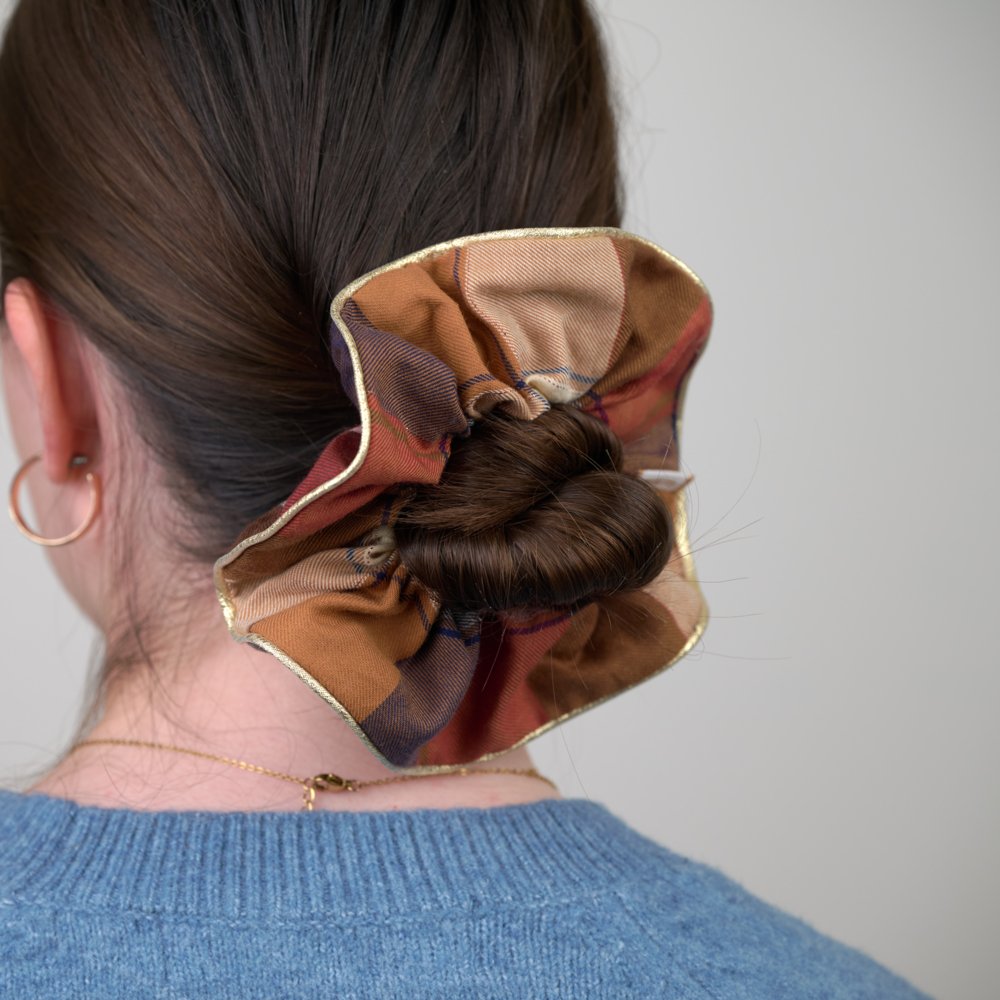 Grand Chouchou Passepoil tartan lurex rubis