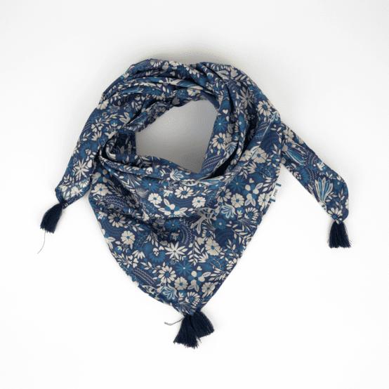 Petit foulard pompon parade royale