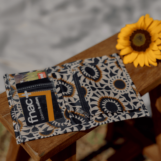 Portefeuille compact attrape soleil