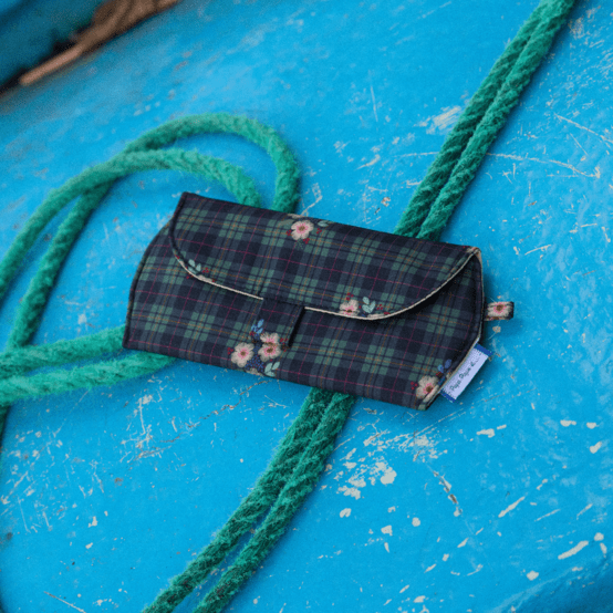 Etui à lunettes tartan fleuri