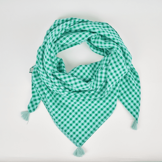 Foulard pompon vichy vert menthe