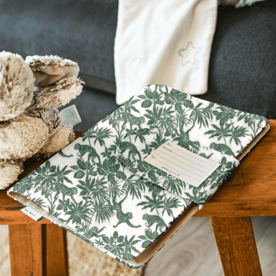 Protège carnet de santé jungle vintage