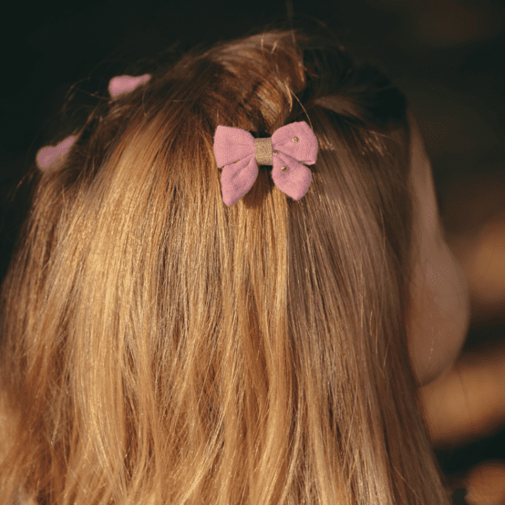 Barrette Mini Noeud Papillon gaze pois or rose thé