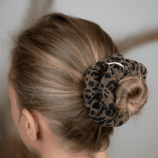 Chouchou leopard matelassé moka