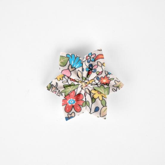 Barrette fleur étoile mille et une fleurs