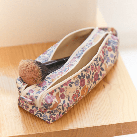 Trousse double compartiment comptine enchantée rose