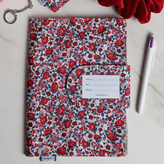 Protège carnet de santé rouge corolle