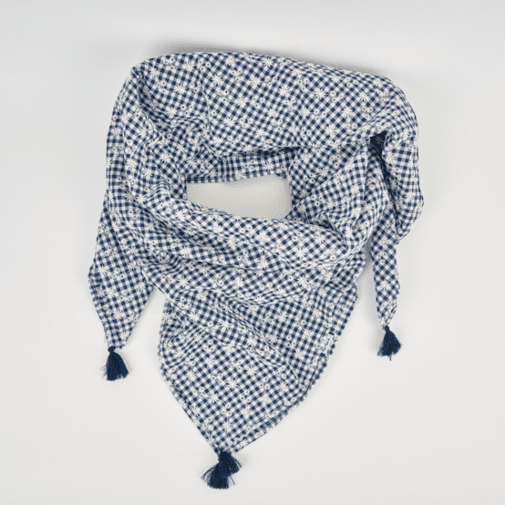 Foulard pompon vichy brodé marine