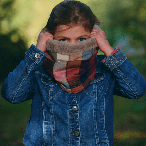 Echarpe tube enfant tartan lurex rubis