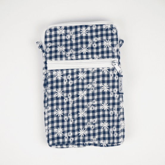Pochette téléphone matelassée vichy brodé marine