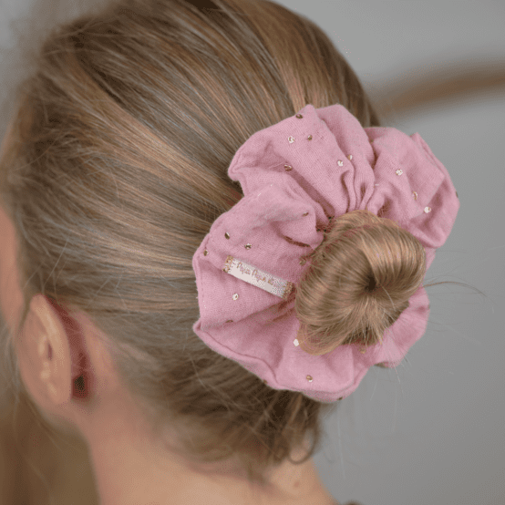 Chouchou gaze pois or rose thé