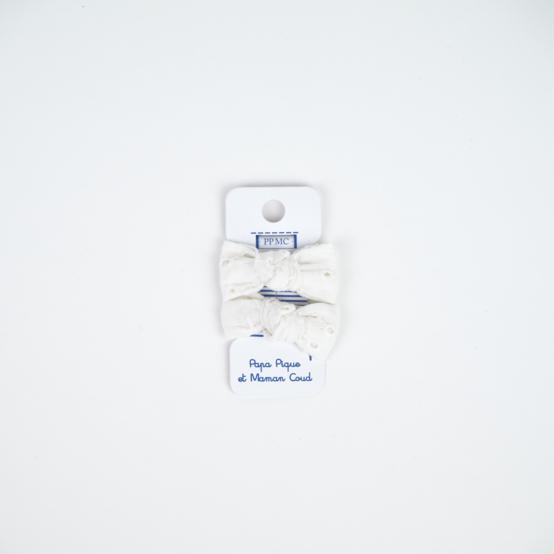 Barrettes clic-clac petits noeuds broderie anglaise étoiles blanches