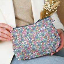 Pochette plissée pastel fleuri