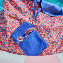 Pochette téléphone matelassée eponge bleu navy