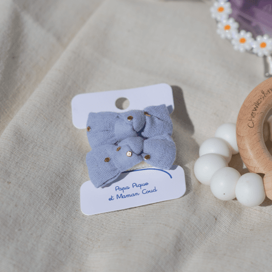Barrettes clic-clac petits noeuds gaze pois or bleu baltique