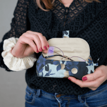 Etui à lunettes flocon doré