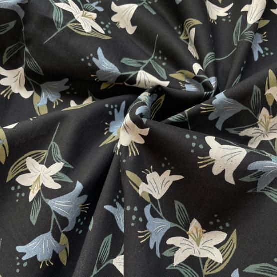 Tissu coton au mètre ex2456 lys fond noir