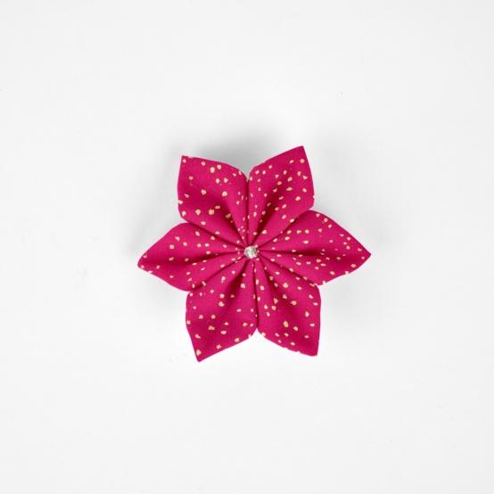 Barrette fleur étoile fuchsia pailleté