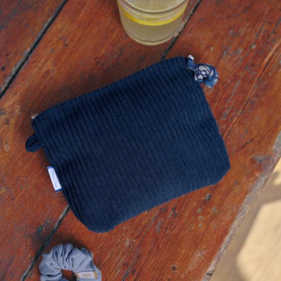 Mini pochette tissu velours côtelé large marine