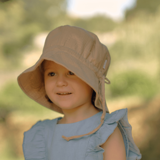 Chapeau de soleil enfant gaze pailletée camel