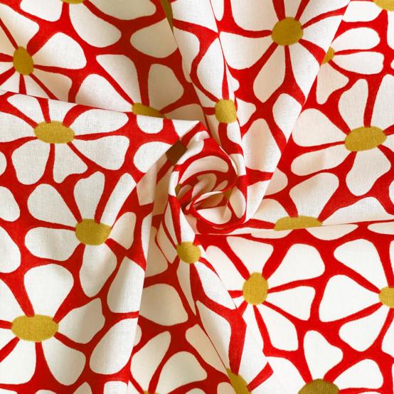 Tissu coton au mètre ex2524 pétales cœurs d'or rouge