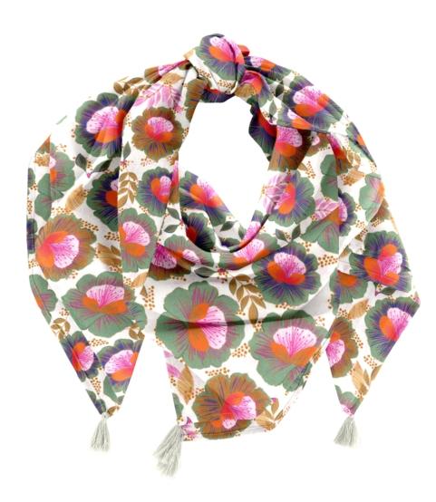 Foulard pompon fleur de thé