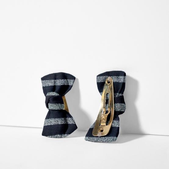 Barrettes clic-clac petits noeuds rayé argent marine