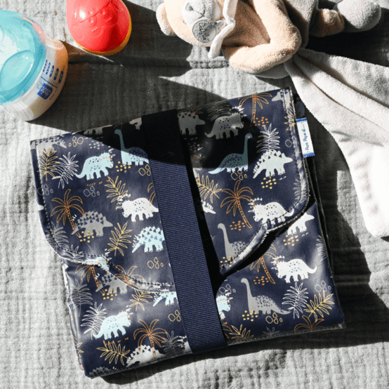 Tapis à langer jurassic dino marine