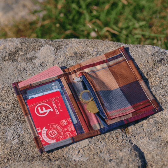 Portefeuille compact tartan lurex rubis