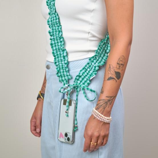 Lanière froufrou téléphone vichy vert menthe