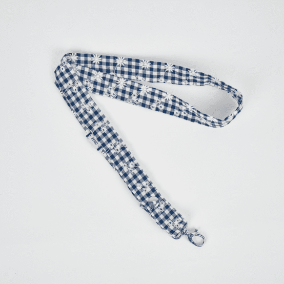 Porte-clés collier vichy brodé marine