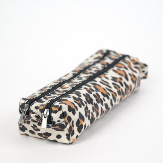 Trousse double compartiment leopard