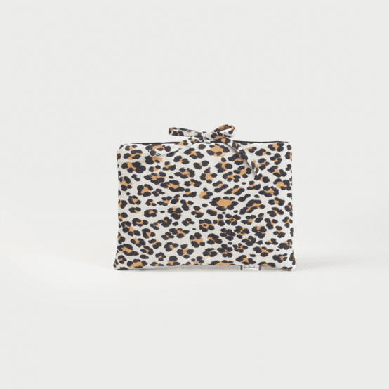 Petite pochette à livre ou liseuse leopard