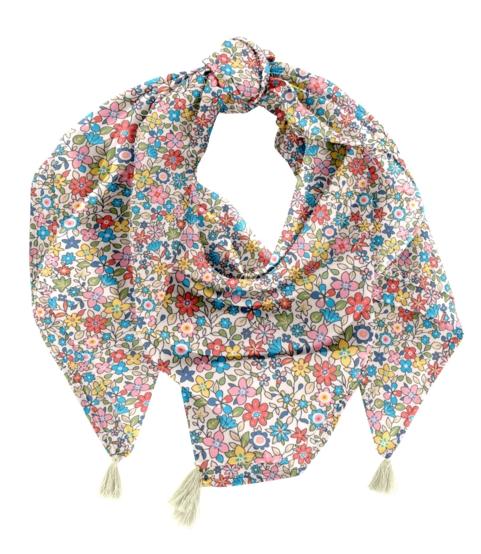 Foulard pompon mille et une fleurs