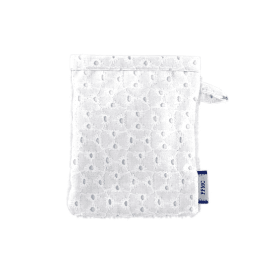 Mini-Gant Démaquillant broderie anglaise