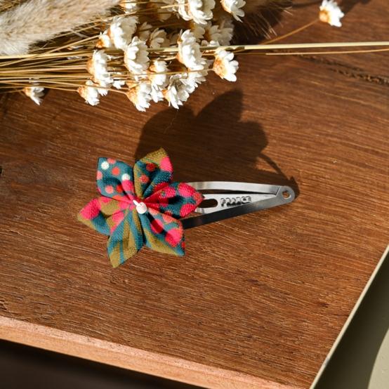 Barrette clic-clac fleur étoile ballet merveilleux