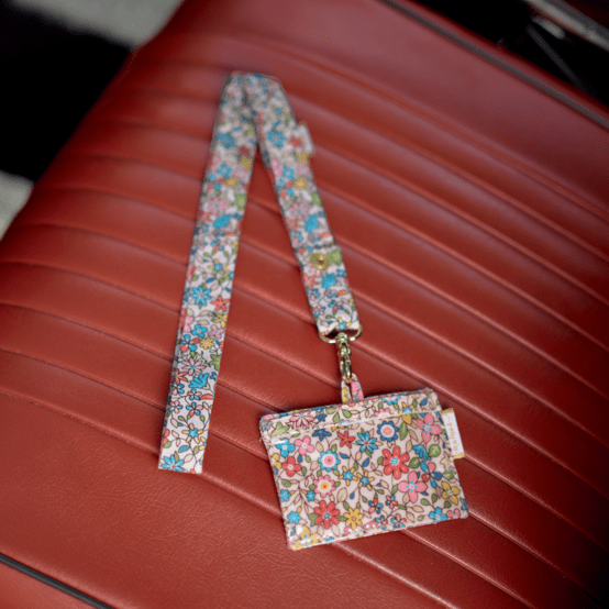 Porte badge mille et une fleurs