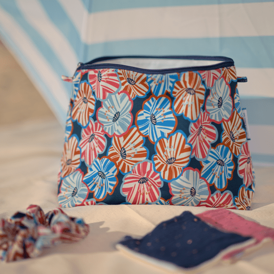 Trousse de toilette anémones rayées