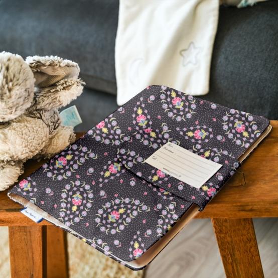 Protège carnet de santé bleudana