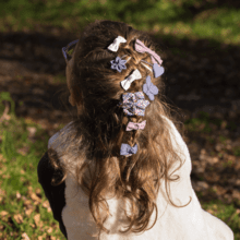 Barrette petit noeud broderie anglaise