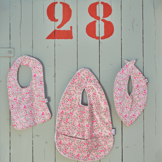 Bavoir tissu plastifié serenade fluo