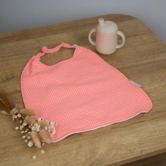 Serviette enfant élastique vichy orange fluo