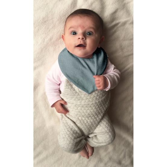 Bavoir bandana gaze pois or bleu gris