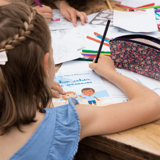 Trousse scolaire hippie fleurie