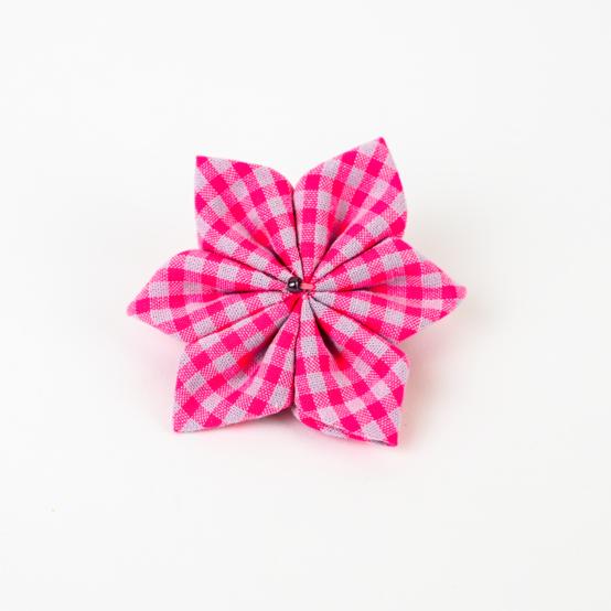 Barrette fleur étoile vichy rose fluo