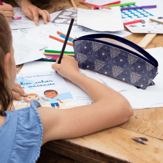 Trousse scolaire ethnique