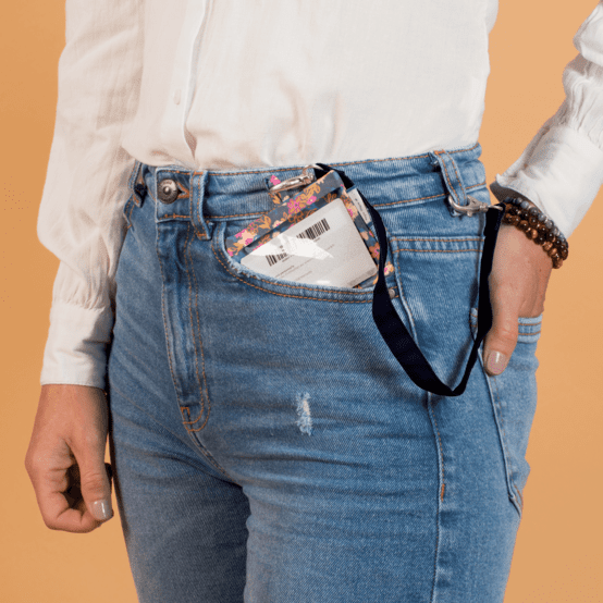 Porte badge hippie fleurie