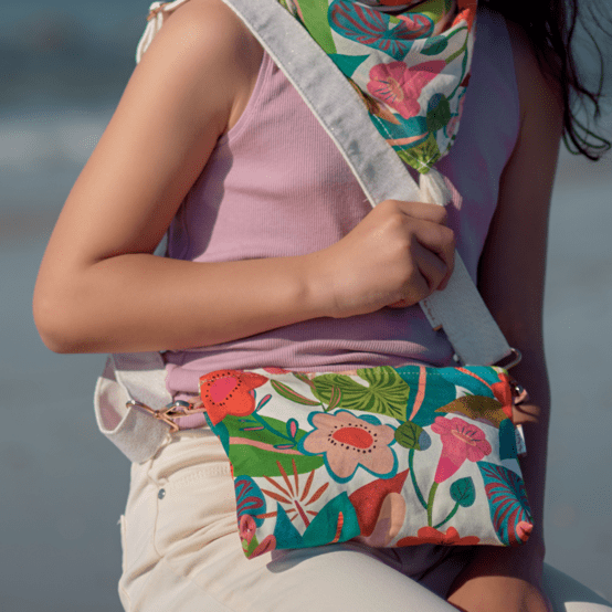 Pochette tissu fleurs des iles