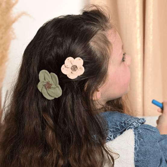 Mini Barrette Pétales de Fleur gaze pois or rose